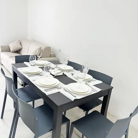 Stylish Retreat In Paceville San Giuliano