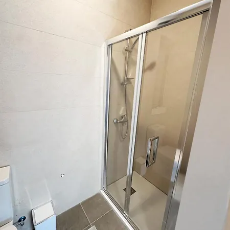 Stylish Retreat In Paceville アパート Saint Julian's