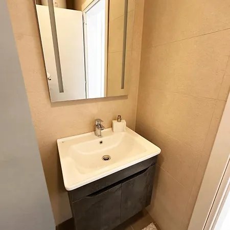 アパート Stylish Retreat In Paceville Saint Julian's